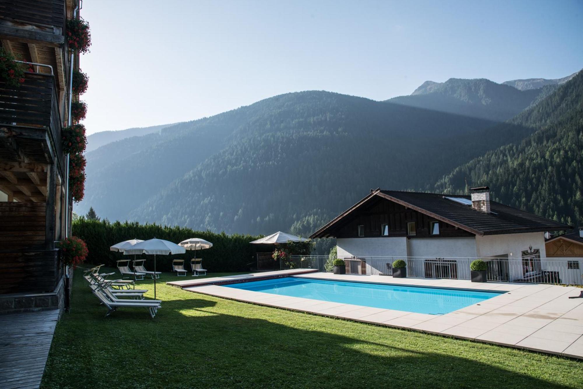Kreativ Hotel Landhaus Schweigl Ultimo Exteriör bild