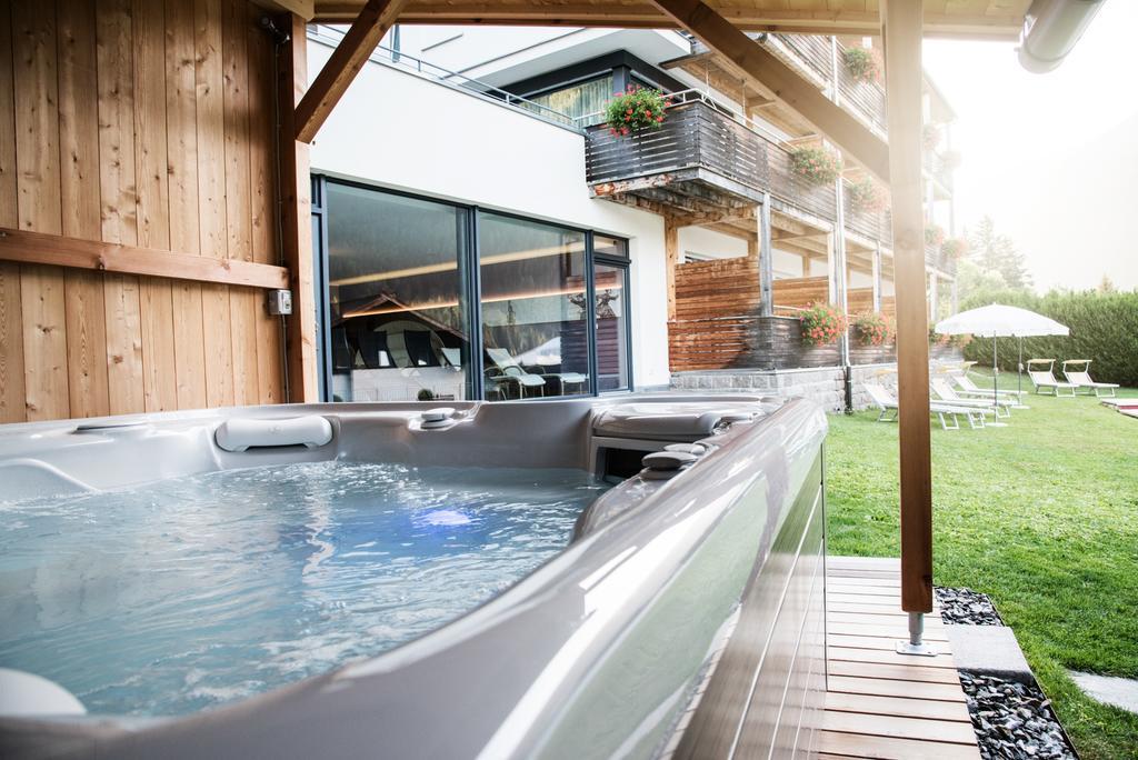 Kreativ Hotel Landhaus Schweigl Ultimo Exteriör bild
